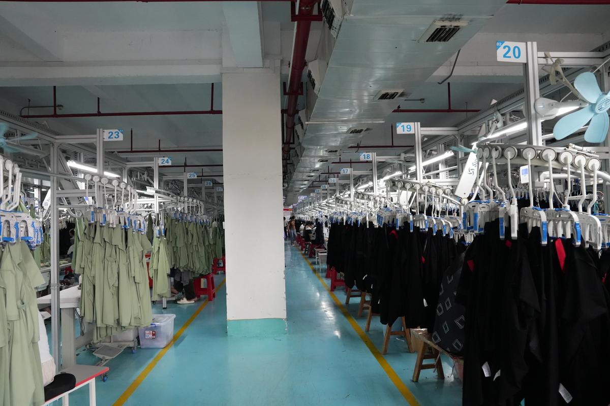 汕頭高品質(zhì)服裝貼牌工廠(chǎng) 專(zhuān)業(yè)零售品牌的幕后智造者